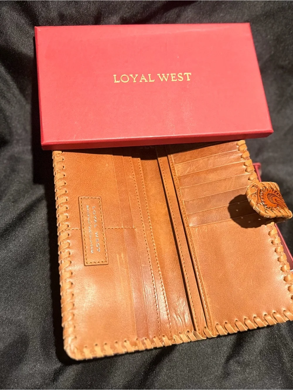 Hand-Tooled Leather Card & Key Holder in Brown